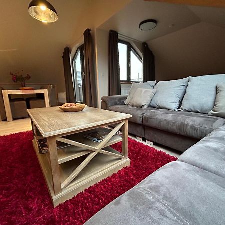 Race & Rooms Appartment Stavelot Buitenkant foto