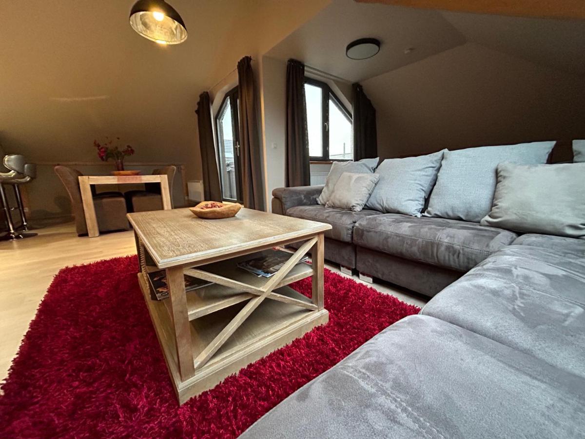Race & Rooms Appartment Stavelot Buitenkant foto